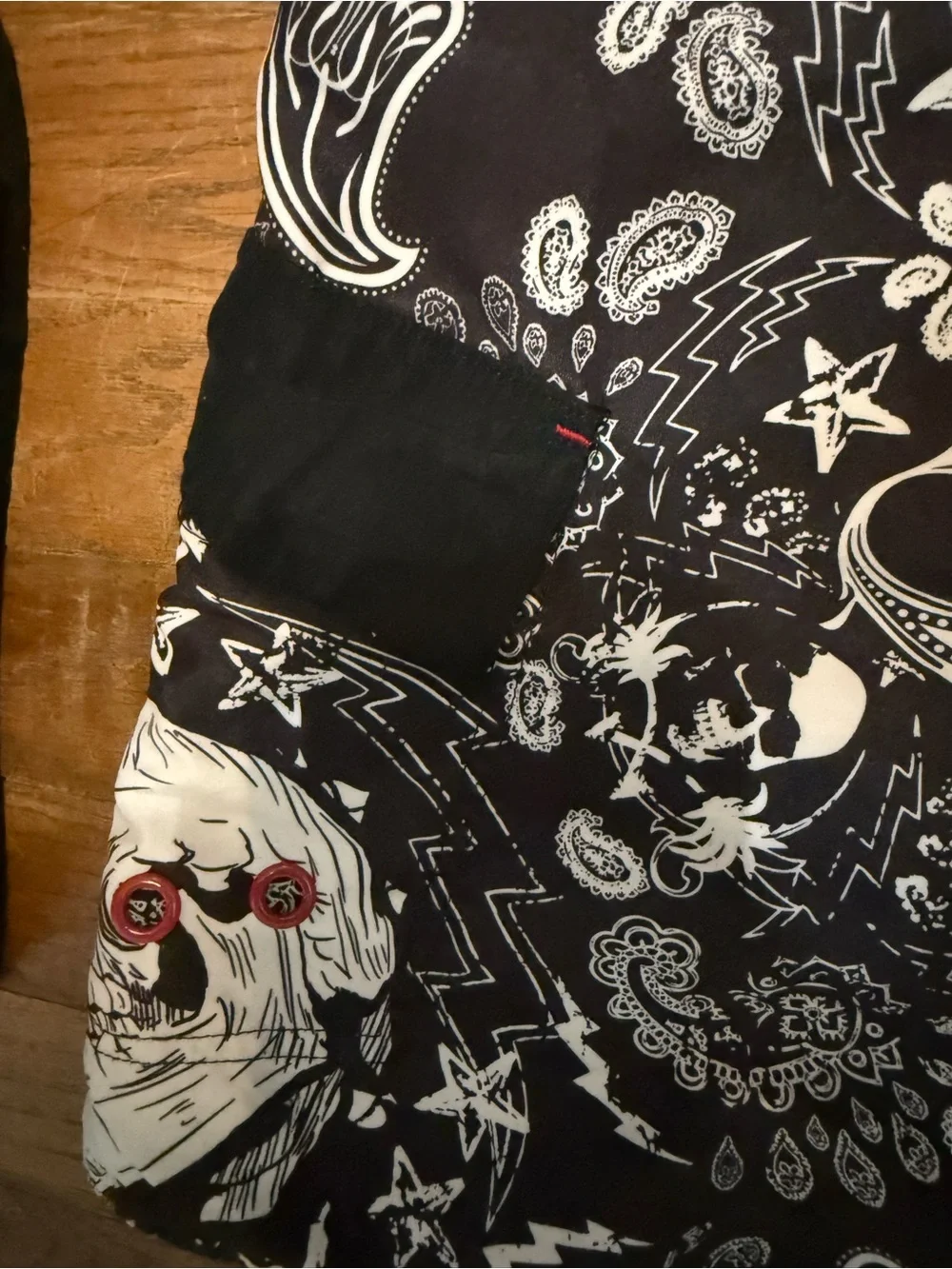 Joe Boxer Skull Board Shorts Men’s Size 36 Black White Paisley Swim Trunks Gothi
